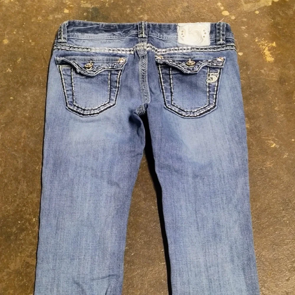 Y2K Studio 5 Low Rise Boot Cut Jeans 28 Womens Skinny Flare McBling Flap 2000s